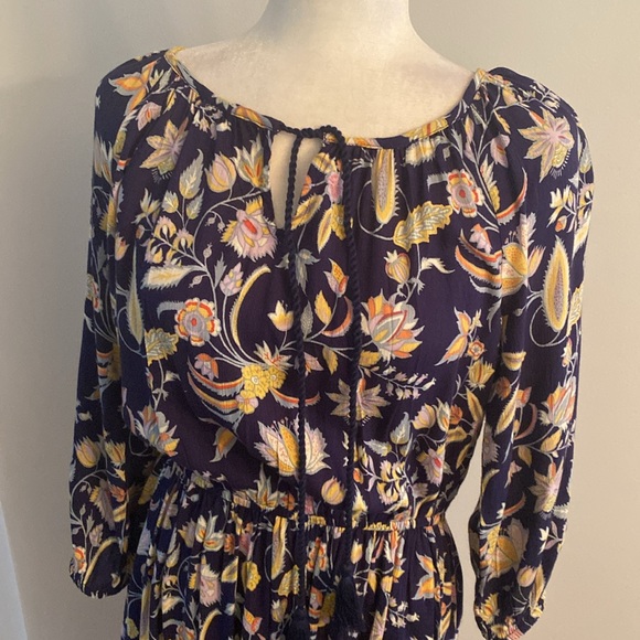 Falls creek size small dress - Picture 2 of 10